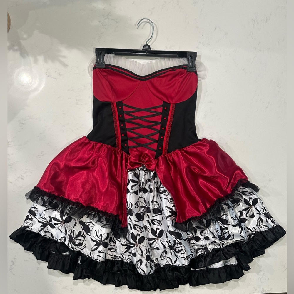 Little Red Riding hood costume. Size Small Women
